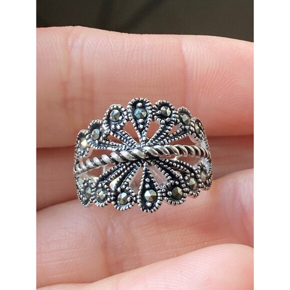 925 sterling silver marcasite feather band Ring size 7 - Picture 1 of 9